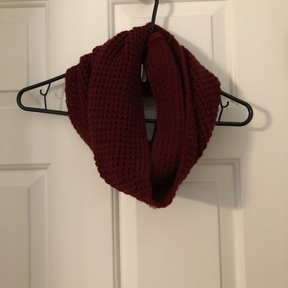 Infinity scarf